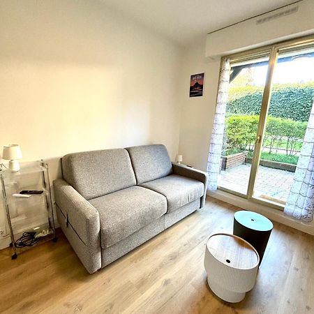 Studio En Rez De Jardin Deauville Centre Et Plage Esterno foto