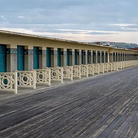 Studio En Rez De Jardin Deauville Centre Et Plage Esterno foto